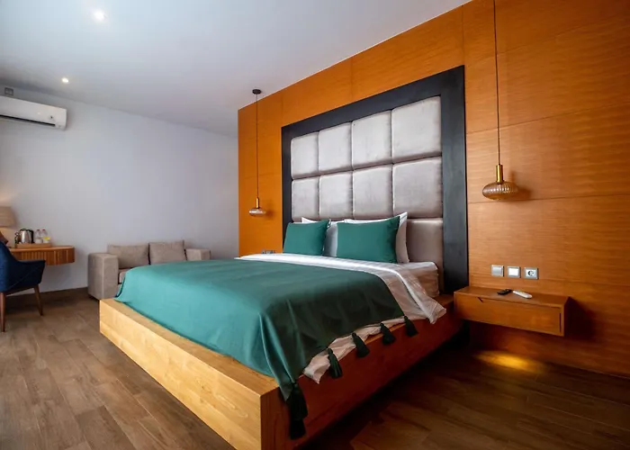 Octa And Condotel 公寓式酒店 3*