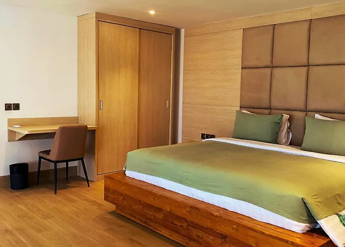 Octa And Condotel 3*